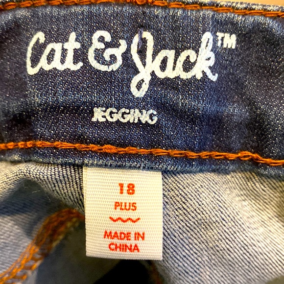 Cat & Jack Super Stretch  Distressed Jegging size 18 plus Adjustable Waist NWT - Picture 4 of 9